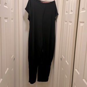 Mislook Black short sleeve jumpsuit.